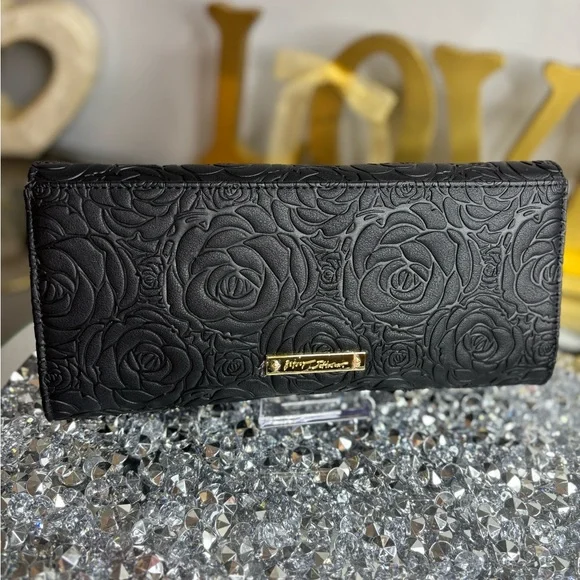 Betsey Johnson bow crossbody clutch purse NWT - Picture 5 of 11